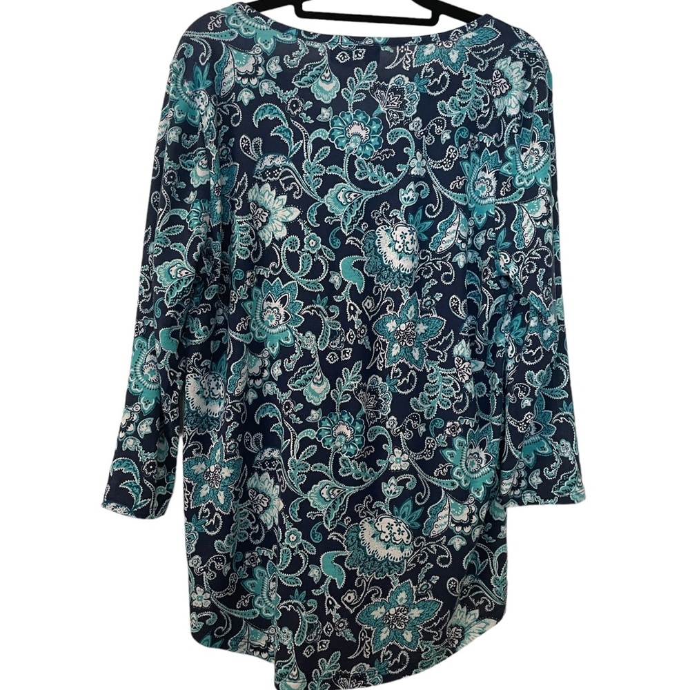 liz Claiborne woman’s floral & paisley top, size large,‎ great colors - Picture 4 of 5